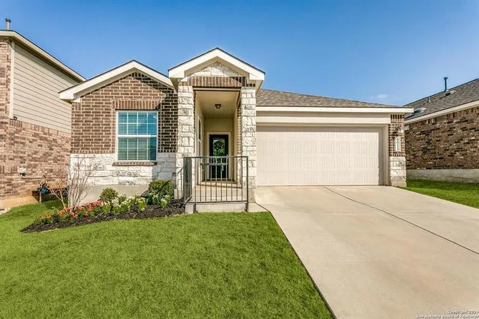 6011 Akin Quay, San Antonio, TX 78261 for Sale