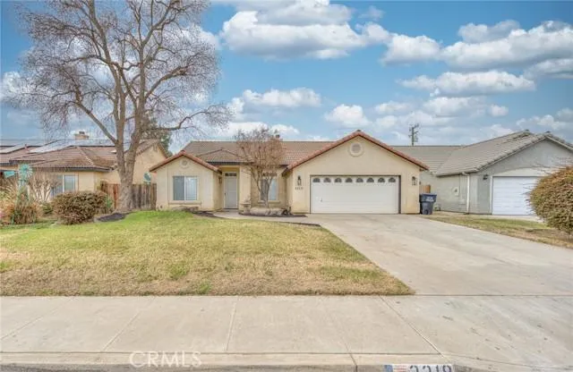 3319 S Martin, Visalia CA 93277 for Sale