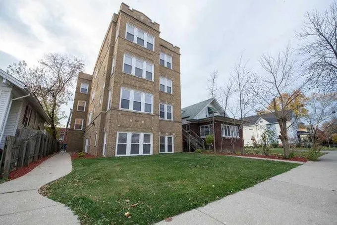 2 Bedroom 1 Bath Apartment. DEP  404 S 4th Ave for Sale