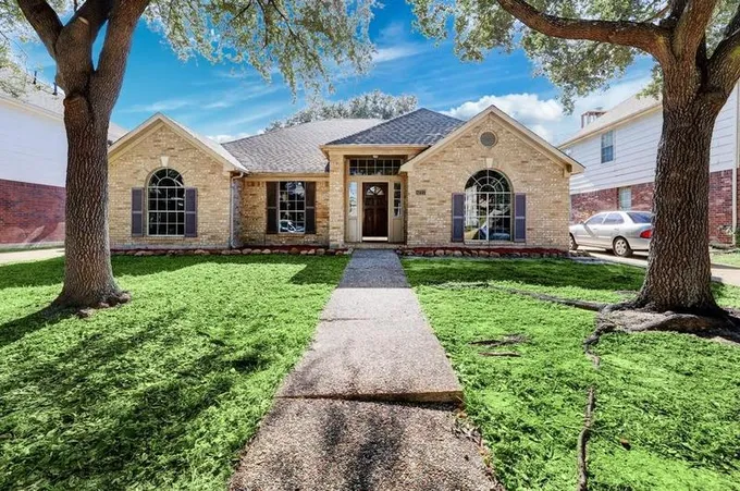 4223 Glenchase Ln, Houston, TX 77014 - MLS 98903180 for Sale