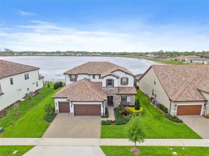 10878 Lemon Lake Boulevard, Orlando, FL 32836 for Sale