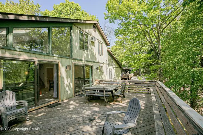 Lake Harmony, Carbon County, PA House for sale Property ID: 418654671