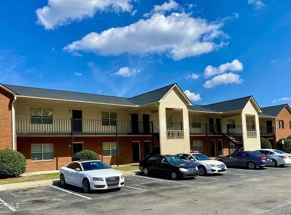 1397 Westpointe Dr #6 - Greenville, NC 27834 - Home For Rent