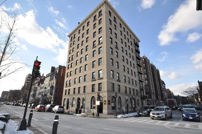 68 Beacon Street, Unit 2E, Boston, MA 02108 for Sale
