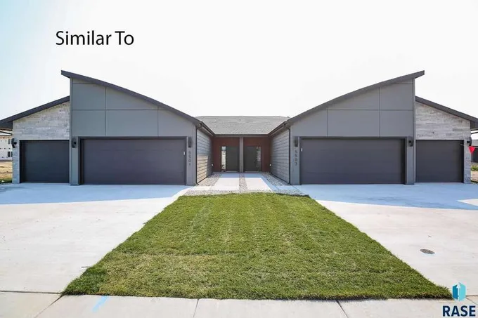 5511 W Liberator Cir, Sioux Falls, SD 57107  625013519 for Sale