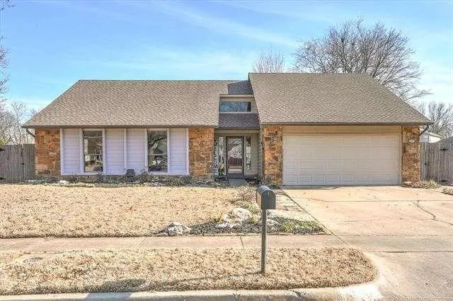 2905 W Dallas Street, Broken Arrow, OK 74012  625163227 for Sale