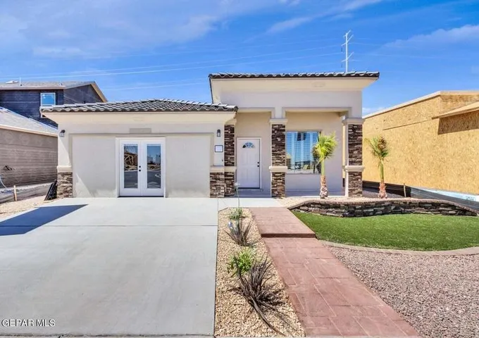 13845 Paseo Central Avenue, El Paso, TX 79928 for Sale