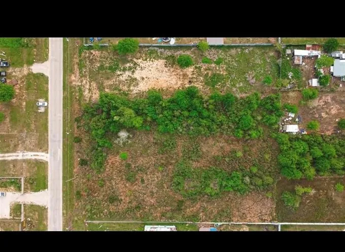 1832 ROAD 5832 Rd, Cleveland, TX 77327 for Sale