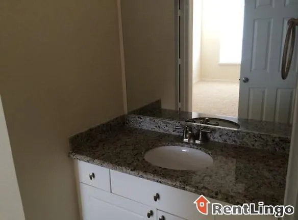 10110 Charterwood Dr - Houston, TX 77070 - Home For Rent