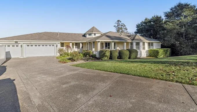 8796 Logan Pl, Cotati, CA 94931 - MLS 323927129 for Sale