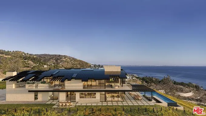 5068 Carbon Beach Terrace, Malibu, CA 90265 for Sale