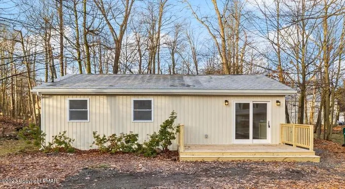 5408 Ridgefield Dr, Tobyhanna, PA 18466  MLS# PM-111715 for Sale