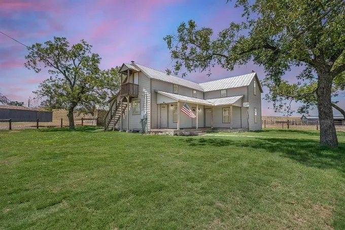3827 Reeh Rd, Fredericksburg, TX 78624 for Sale