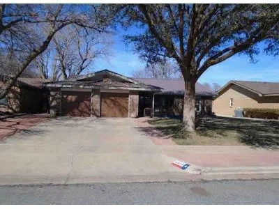 62nd St for Sale