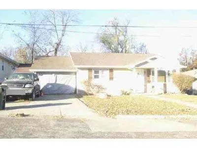 7th Street Ter for Sale