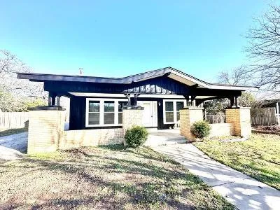 S Bassett St for Sale