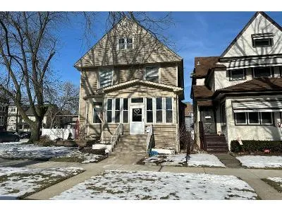 34th St for Sale