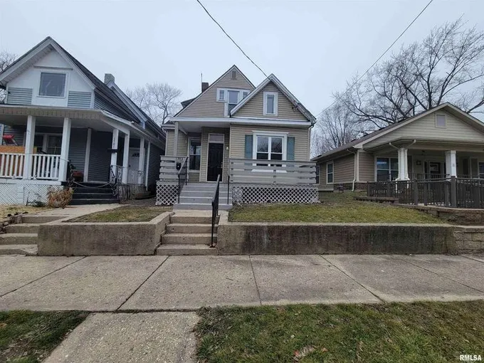1703 N INDIANA Avenue, Peoria, IL 61603  625145088 for Sale