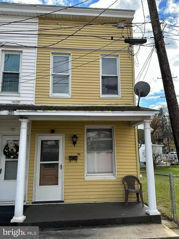 426 West Rowe Street, Tamaqua, PA 18252 for Sale