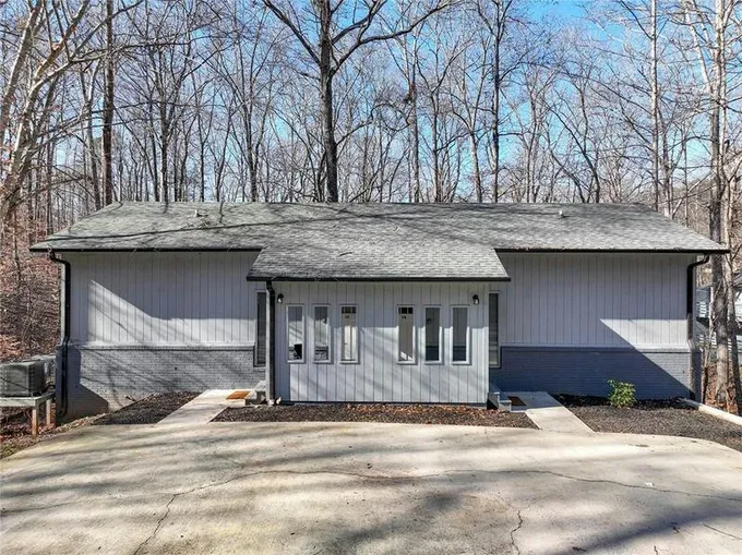 6 VILLA DR # A, Westminster, SC 29693 Condominium For Sale  MLS# 20270453 for Rent