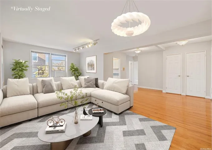 th Street, Unit 6L for Sale