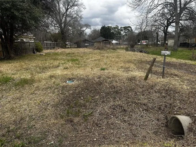 8120 Shotwell Street, Houston, TX 77016 for Sale