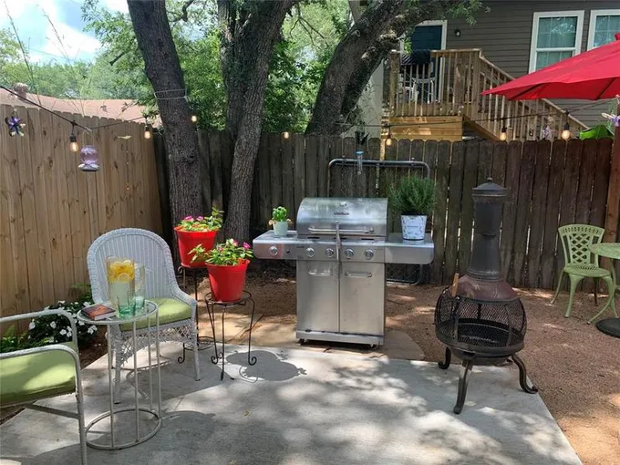 2726 Blue Bonnet St, Kemah, TX 77565 for Sale