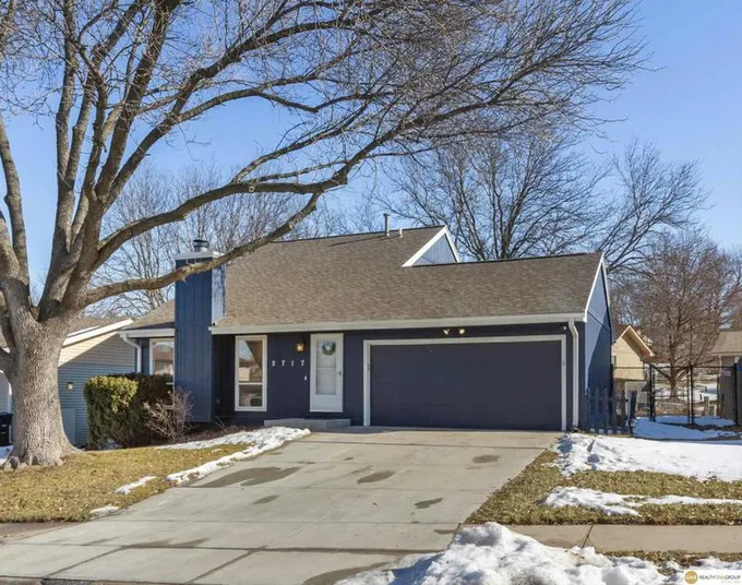 2717 N 131ST CIR, Omaha, NE 68164 Single Family Residence For Sale  MLS# 22401975