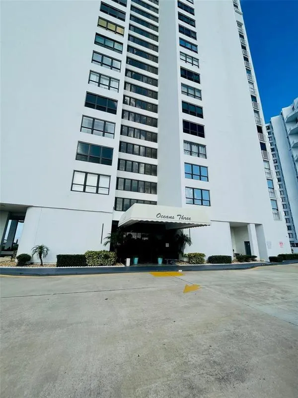 3043 S Atlantic Ave, # 204 Ave Unit A040, DAYTONA BEACH SHORES, FL 32118  MLS# O6153672 for Sale