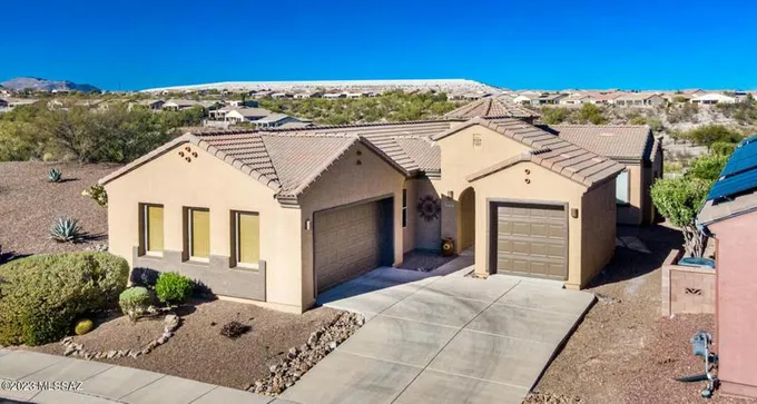 2010 W ACACIA BLUFFS DR, Green Valley, AZ 85622 Single Family Residence For Sale  MLS# 22402679