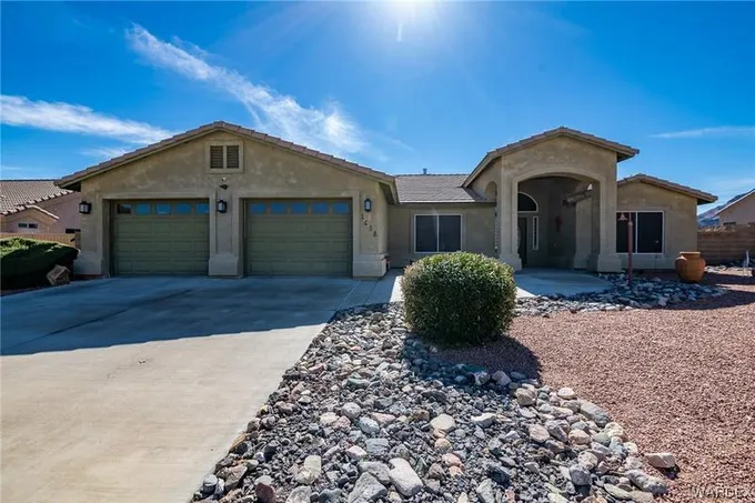 1638 E Scarlet Plume St, Kingman, AZ 86409  MLS# 010154 for Sale