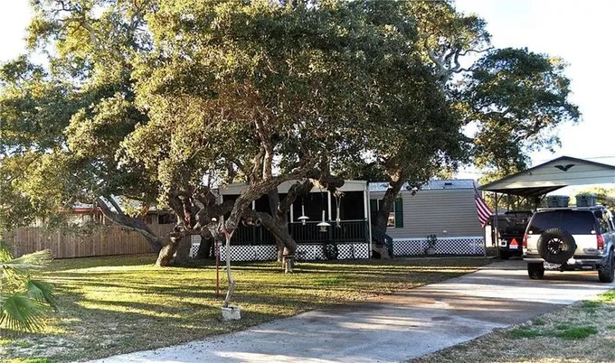 165 Sweet Bay Dr, Rockport, TX 78382 for Sale