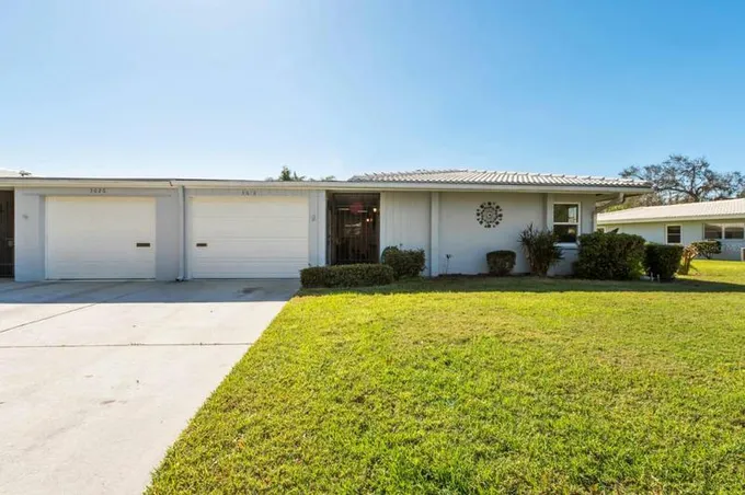 3618 MEDFORD LN # 1538, SARASOTA, FL 34232 Condominium For Sale  MLS# A4598720