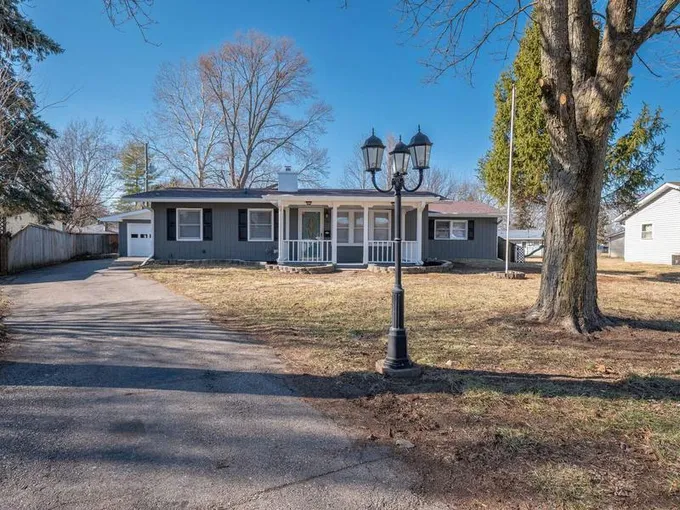 46 Lynwood Drive, Whiteland, IN 46184  624775930 for Sale