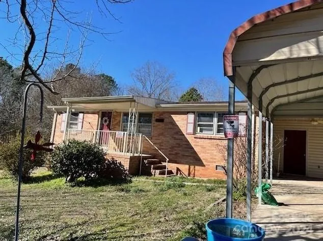 4930 Mc Cormick Rd, Great Falls, SC 29055 - MLS 4107143 for Sale