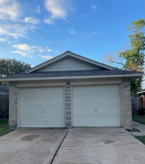 9314 Rippling Fields Dr, Houston, TX 77064 for Sale