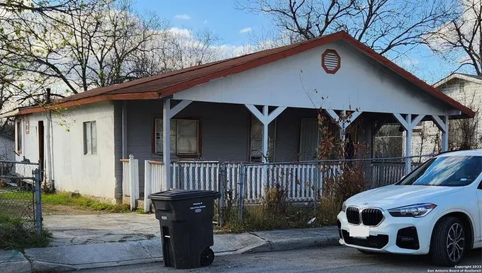 347 N SAN FELIPE AVE, San Antonio, TX 78237-1521 for Sale