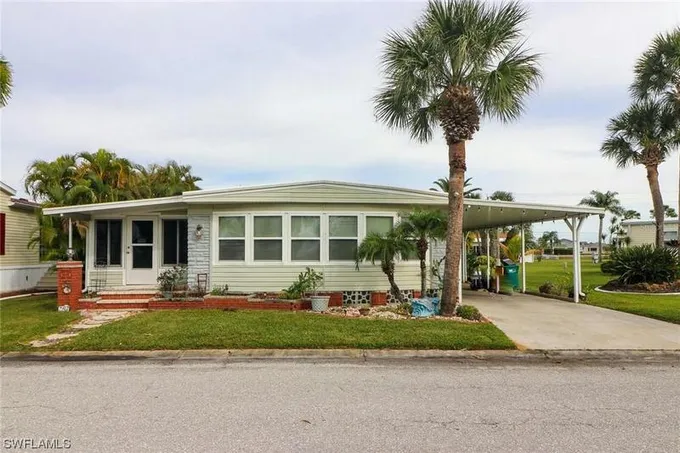 2100 KINGS HWY LOT 352, PORT CHARLOTTE, FL 33980 Manufactured Home For Sale  MLS# 224003345