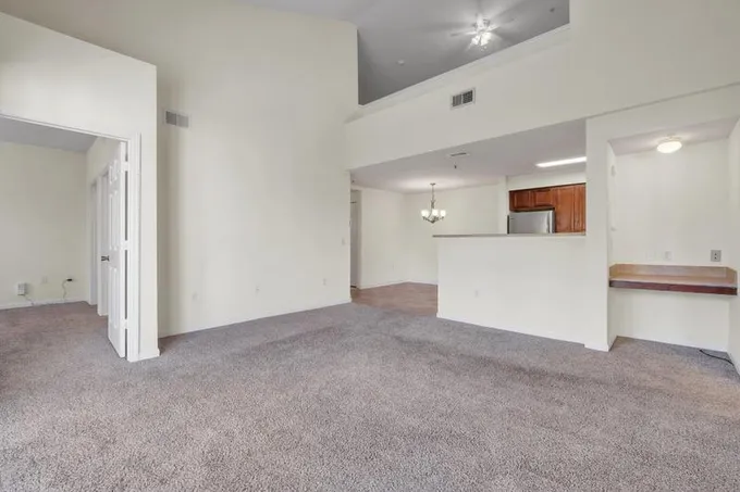 2801 Chancellorsville Drive, Unit 536, Tallahassee, FL 32312 for Sale