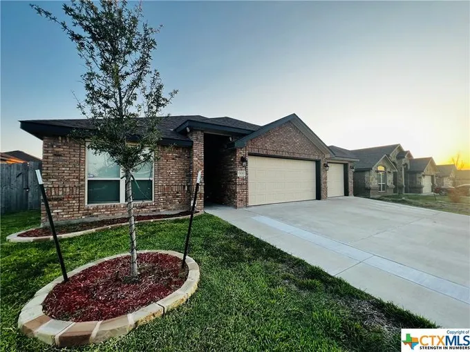 6106 Cactus Flower Lane, Killeen, TX 76549 for Sale