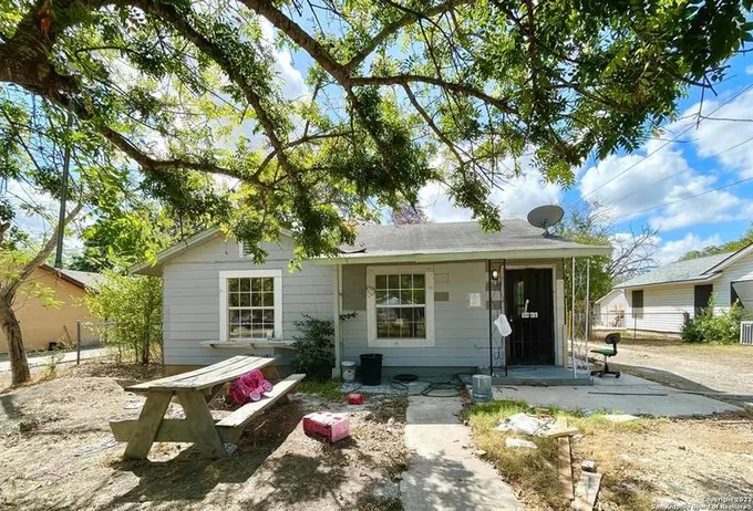 926 WARE BLVD, San Antonio, TX 78214-2920 for Sale