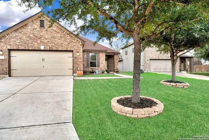310 Flat Land Pass, New Braunfels, TX 78130 for Sale