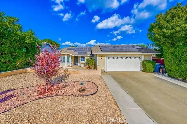 647 Le Harve, Lake Elsinore CA 92530 for Sale