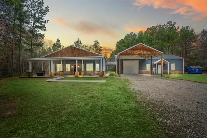 21045 Angus Dr, Cleveland, TX 77328 for Sale