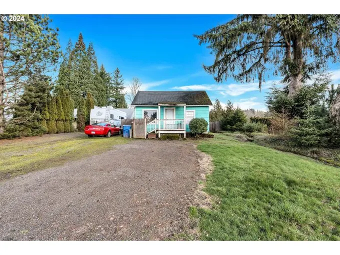 126 S VISTA WAY, Kelso WA 98626 for Sale