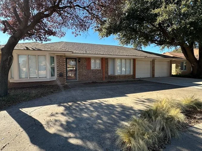 4427 76th St, Lubbock, TX 79424  MLS# 202317954 for Sale