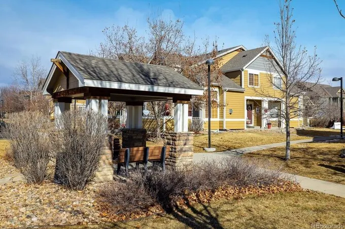 805 Summer Hawk Dr #N79, Longmont, CO 80504 - MLS 7212966 for Sale
