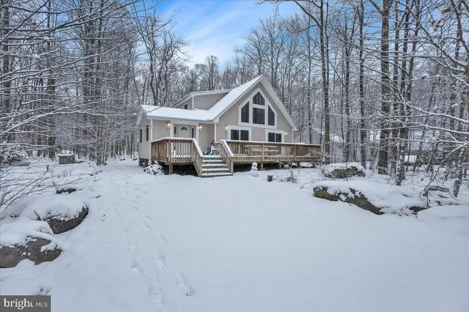Pocono Lake, Monroe County, PA House for sale Property ID: 418726244