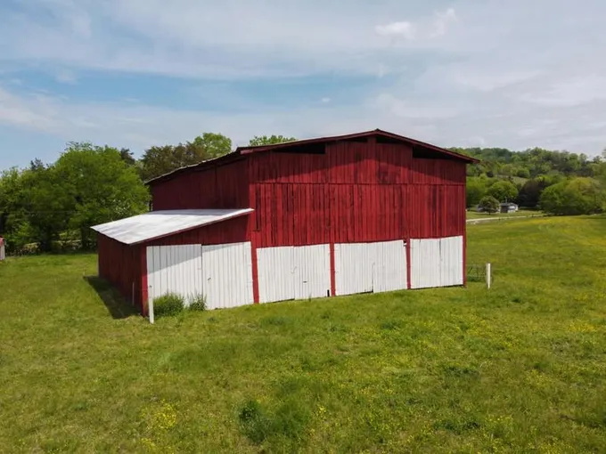 1 PLEASANT SHADE HWY, Pleasant Shade, TN 37145 Farm For Sale  MLS# 2608455
