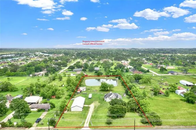 1615 Cemetery Rd, Santa Fe, TX 77517 for Sale